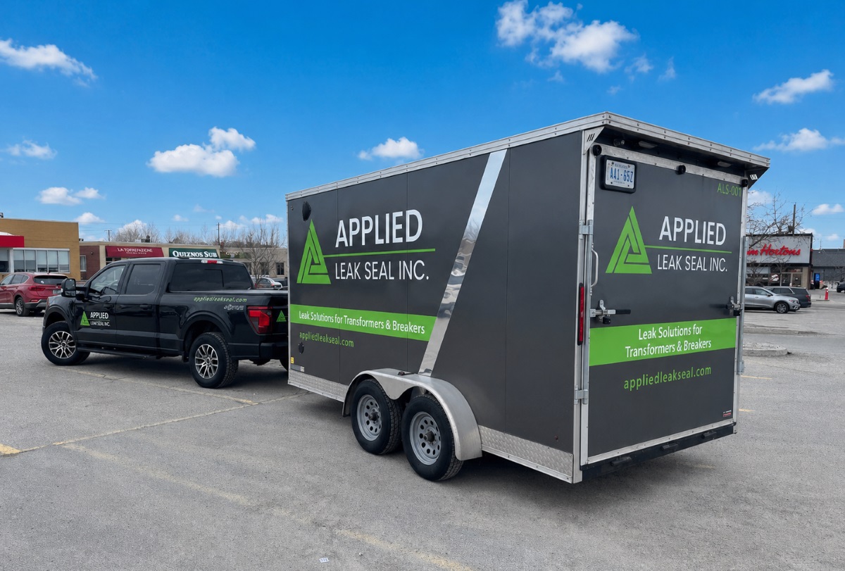 Trailer with Wrap